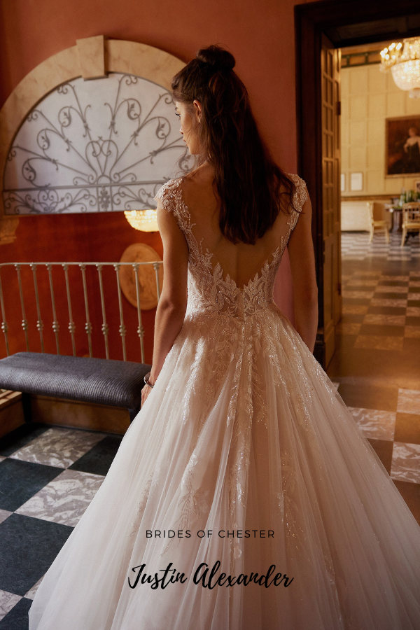 Brides of Chester introduces Justin Alexander Idina 88402