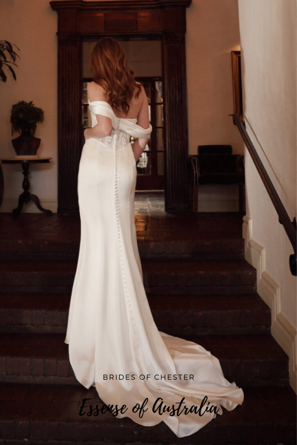 Brides of Chester introduces Essense of Australia D4303