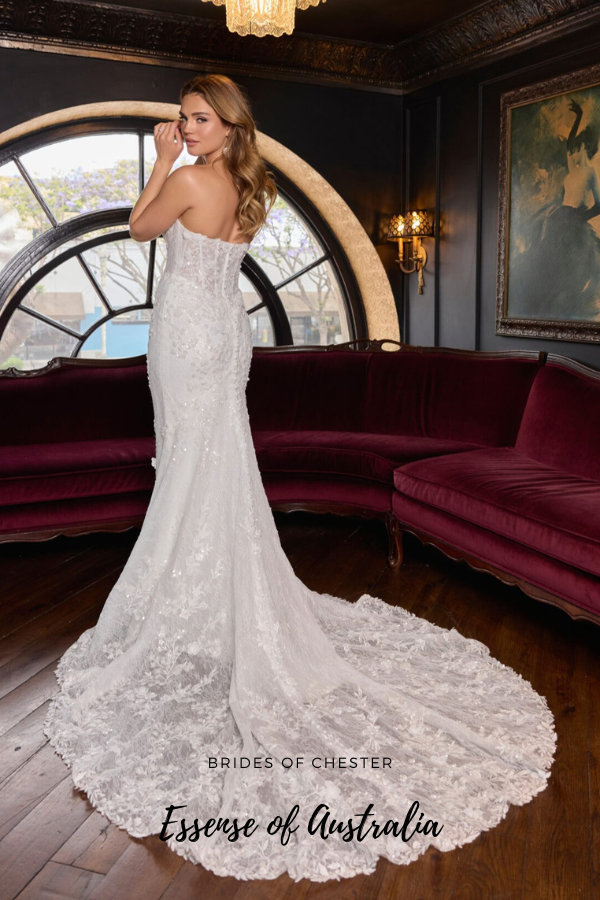 Brides of Chester introduces Essense of Australia D4368